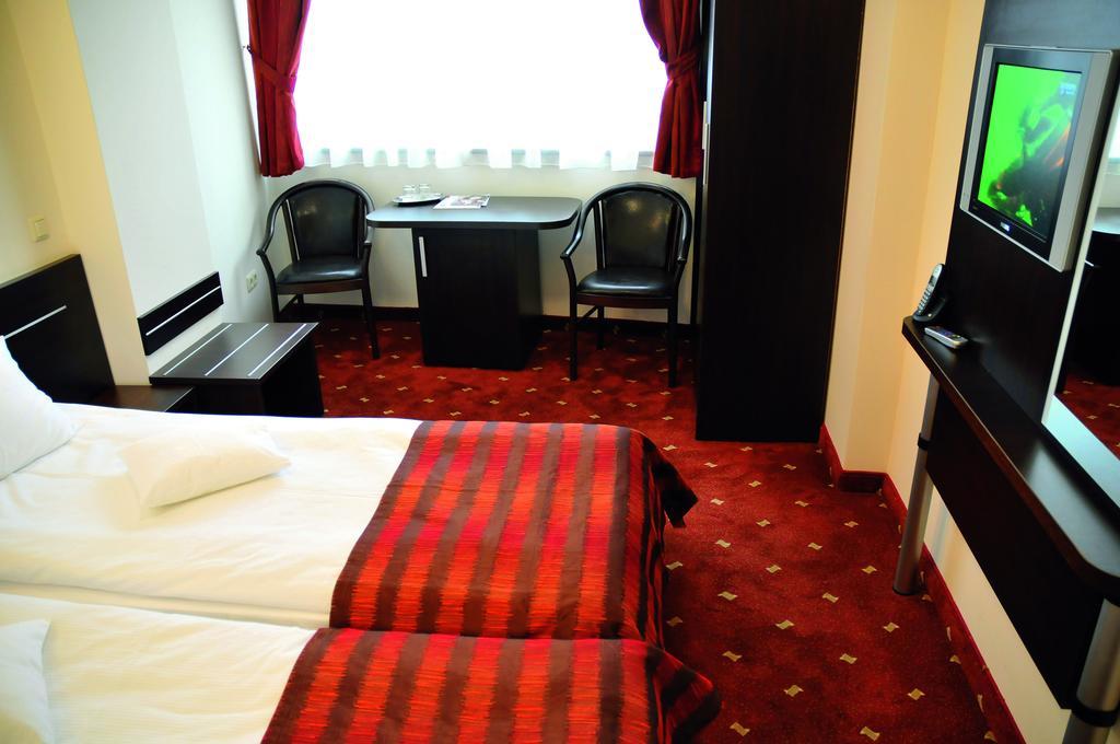 Hotel Roberts Sibiu Room photo